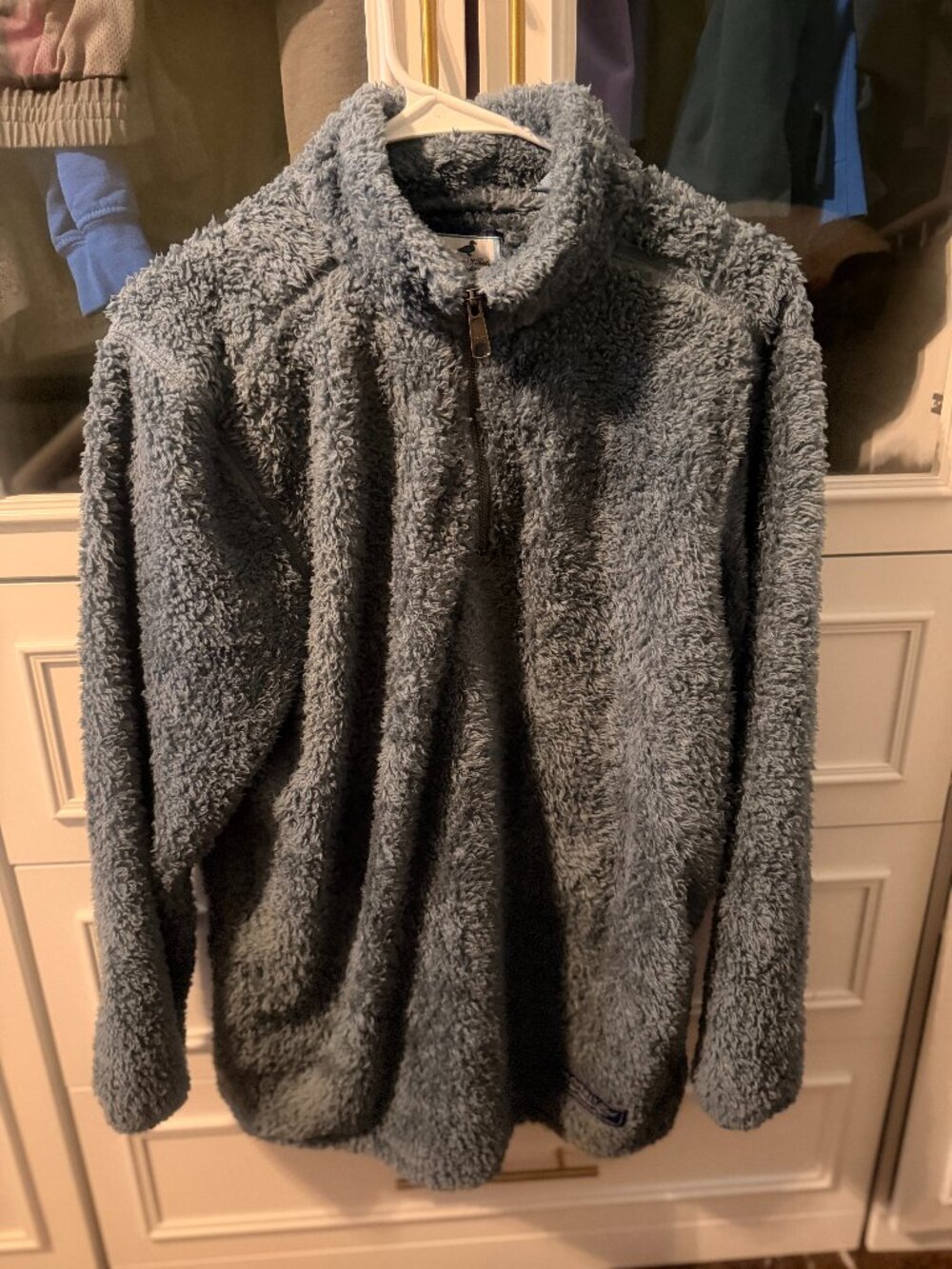 Properly Tied pullover